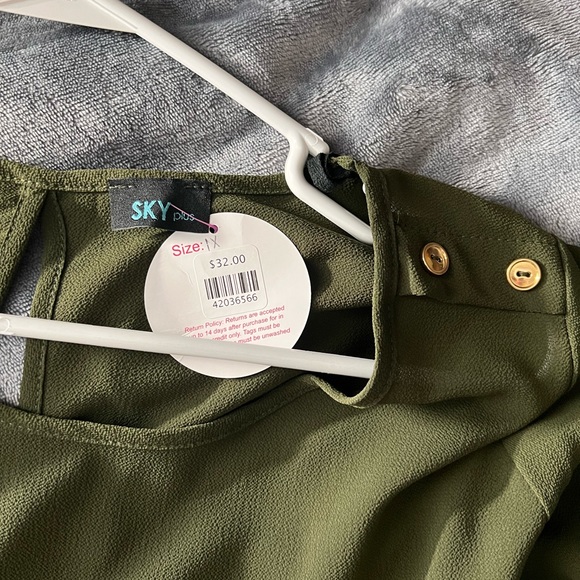 Olive green blouse - Picture 3 of 4